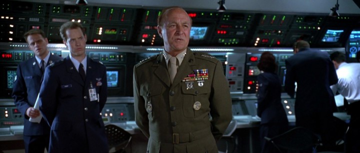 Robert Loggia (Center) in his role as a military commander in 1996's "Independence Day".